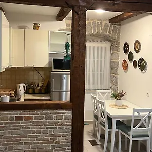  Apartman Marina