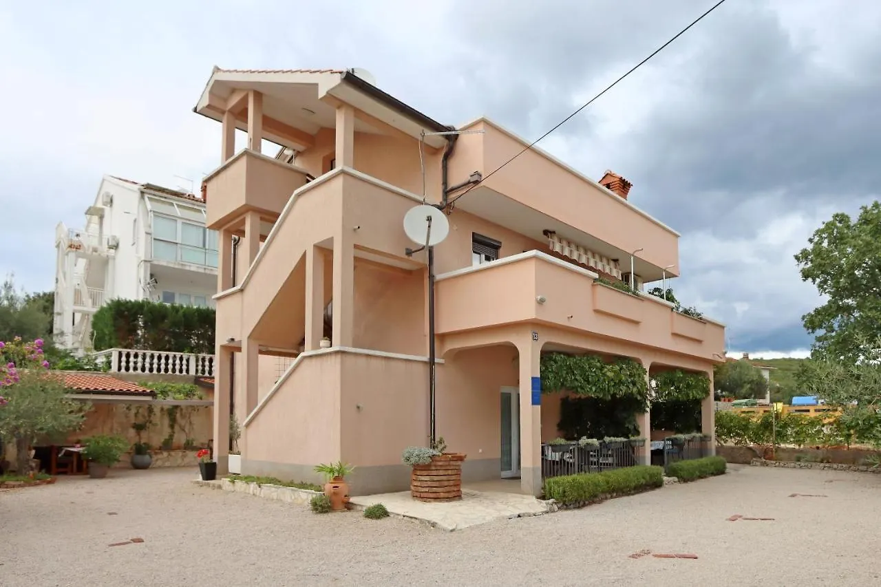 Apartments With A Parking Space Kornic, Krk - 415